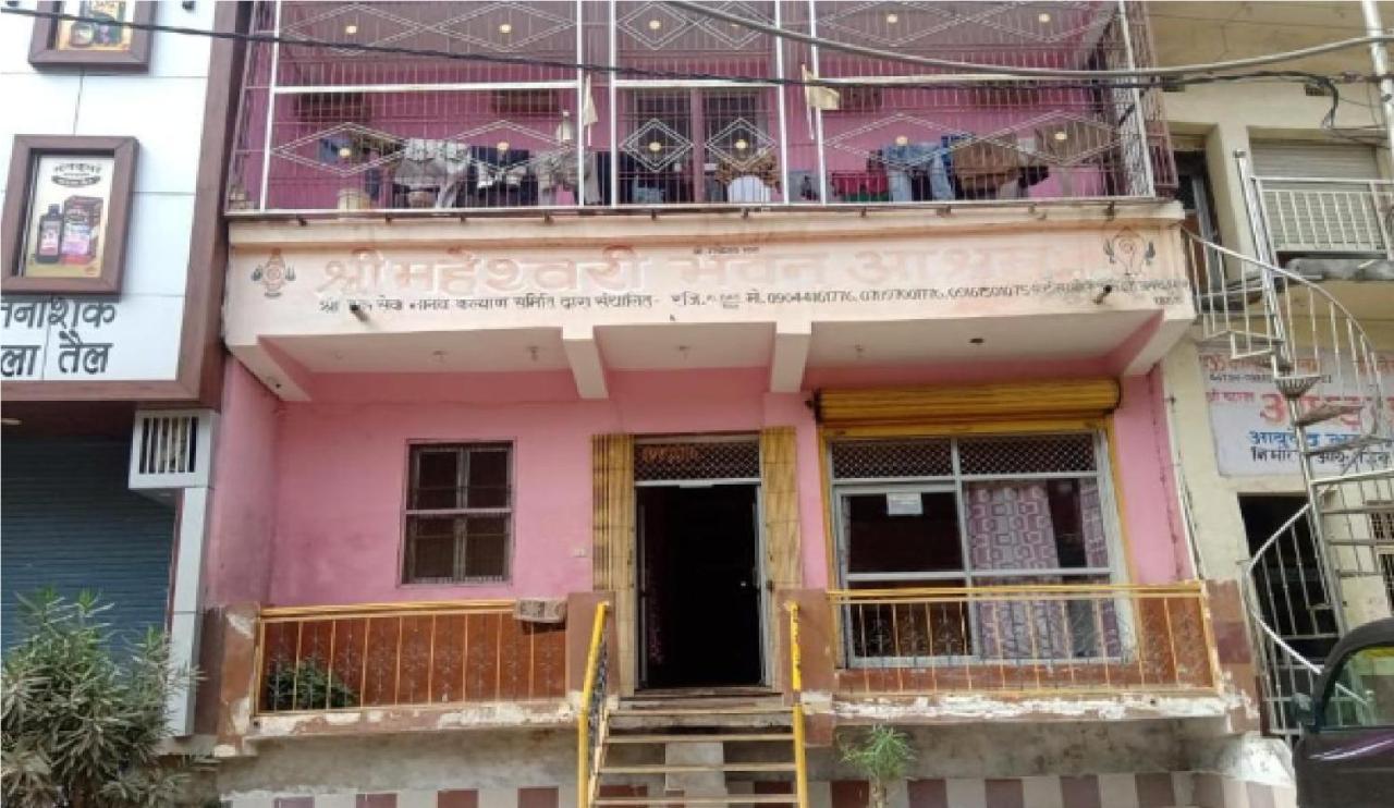 Maheshwari Bhavan By Wb Inn Sitapur Muafi Exterior foto